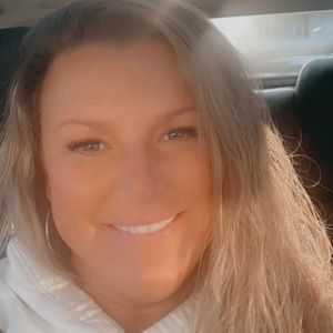 Meet your Posher, Carrie